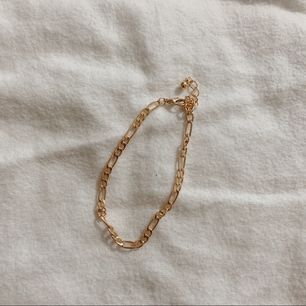 n e w | gold chain bracelet ✨🌙 - Picture 3 of 5